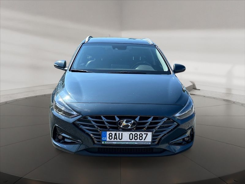 Hyundai i30 1,5 T-GDI M.Hybrid Style - fotka 2 z 11