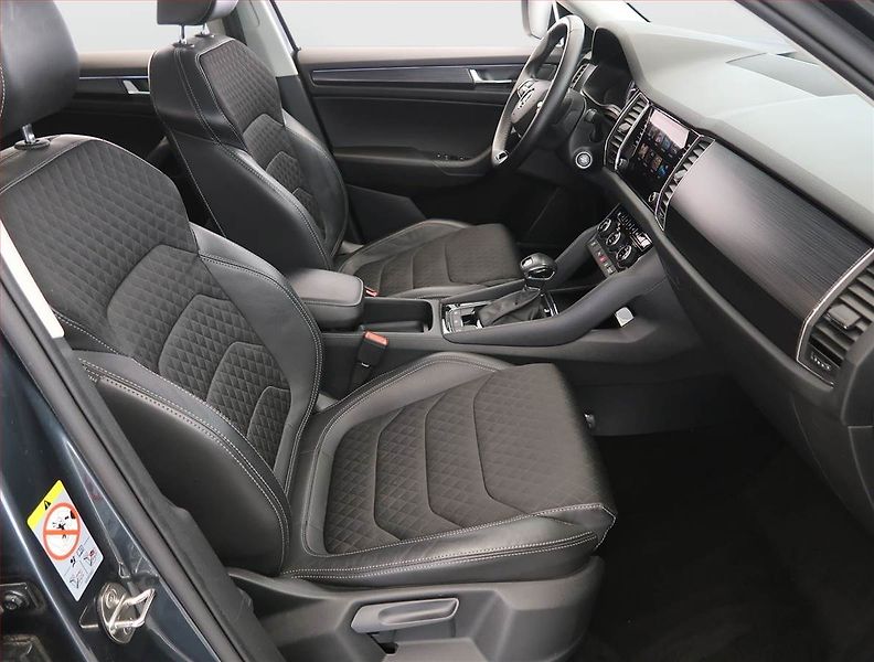 Škoda Kodiaq (2021) 1.5 TSI, digi klima - fotka 9 z 25
