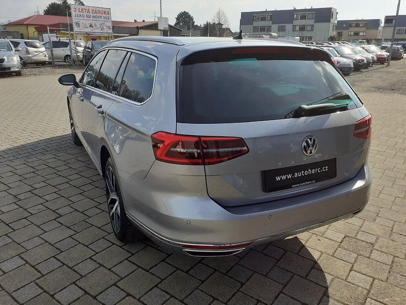 Volkswagen Passat (2018) 2.0 BiTDi 4x4 - fotka 5 z 48