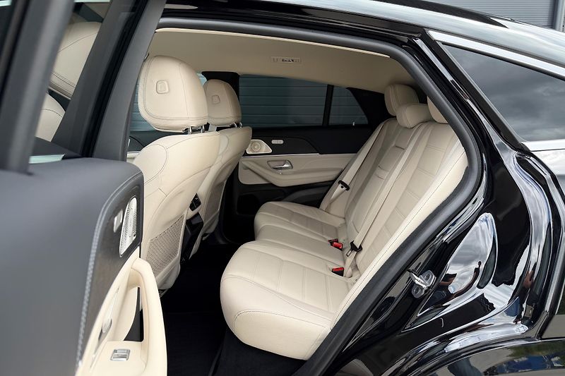 Mercedes-Benz GLE (2025) GLE 450d Coupe 4Matic AMG Line - fotka 48 z 60