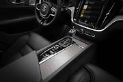 Volvo V60.