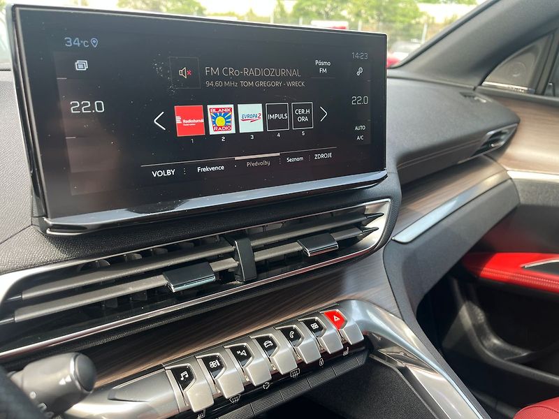 Peugeot 5008 1.6 PureTech/133kW GT AT - fotka 14 z 39