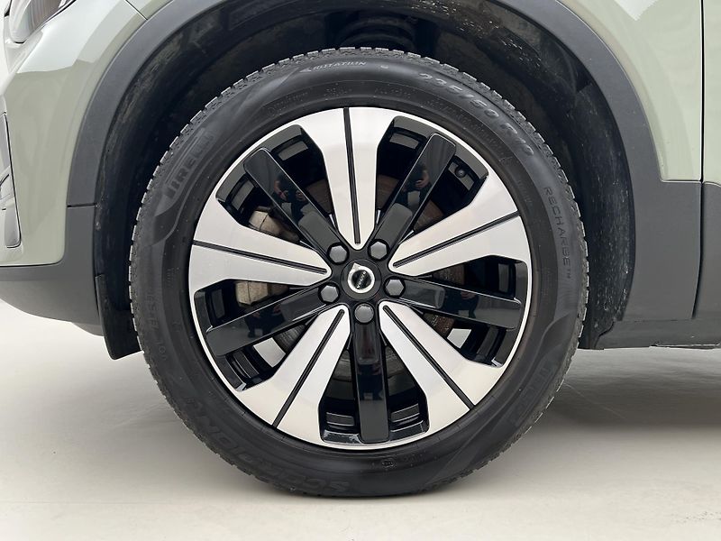 Volvo XC40 RECHARGE CORE AUT - fotka 15 z 46
