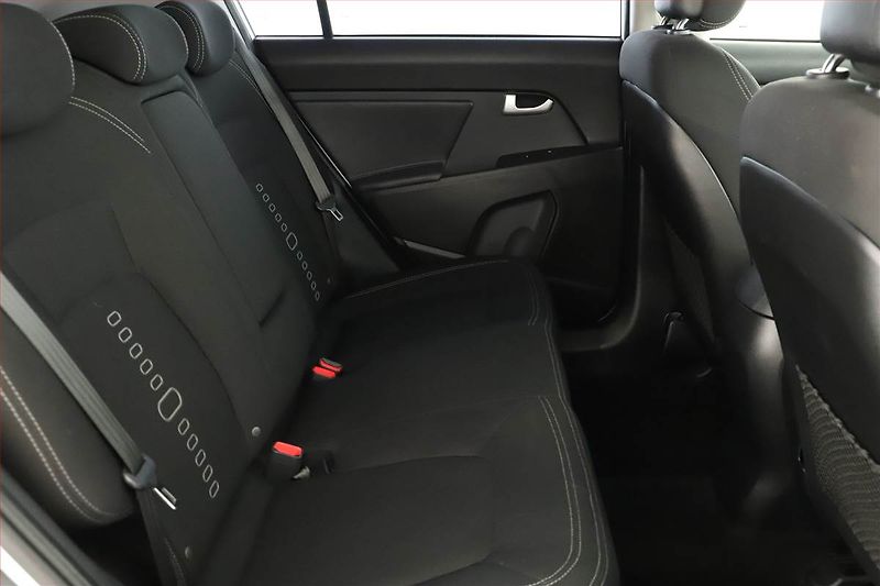 Kia Sportage (2015) 1.6 GDI, LPG, Tempomat - fotka 9 z 23