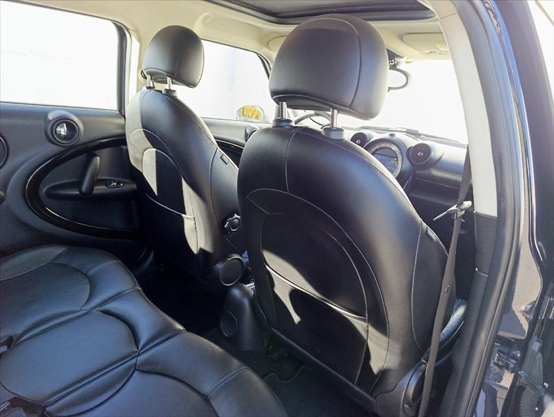 Mini Countryman 2,0 d Automat Navi Panorama LE - fotka 23 z 32