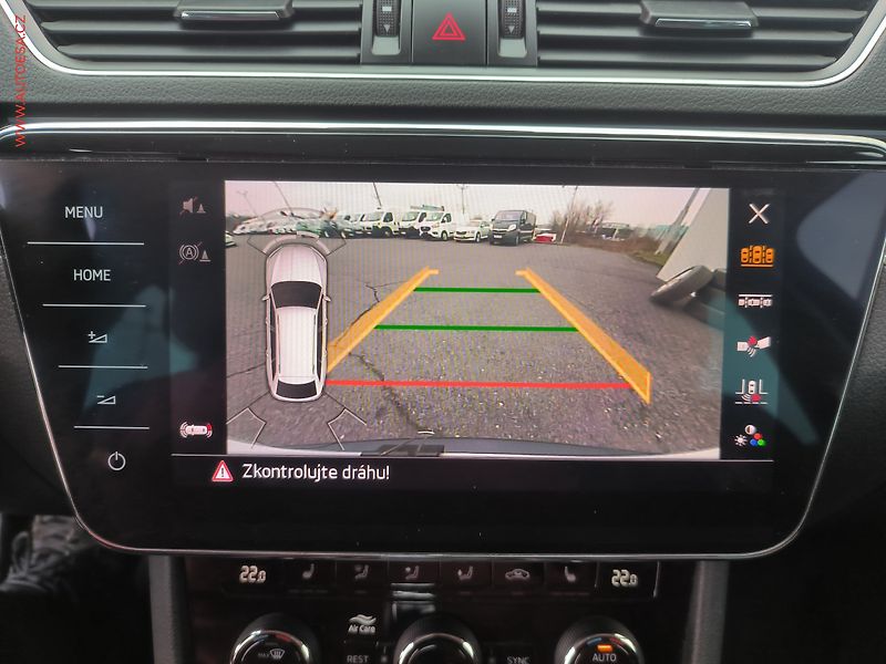 Škoda Superb (2019) 1.5 TSi, Style, DSG, +ALU - fotka 17 z 33