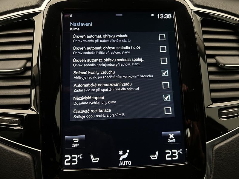 Volvo XC90 T8 AWD INSCRIPTION RECHARGE CZ - fotka 42 z 47