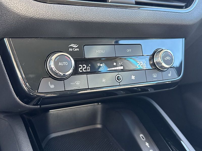 Škoda Scala (2024) 1.0 TSI DSG Selection - fotka 24 z 31