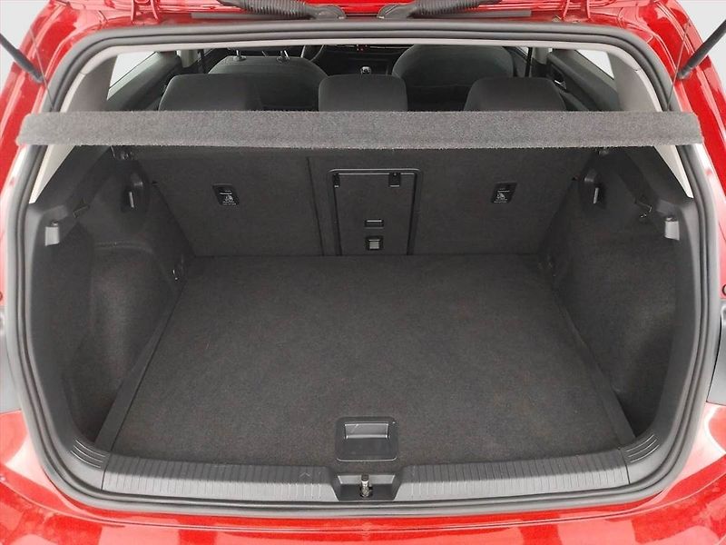 Volkswagen Golf (2021) Comfortline 2.0 TDI - fotka 14 z 20