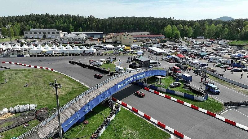 Závod mistrovství světa Superbike v Mostě.