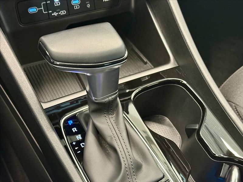 Hyundai Tucson 1,6 T-GDI STYLE MildHybrid - fotka 16 z 19