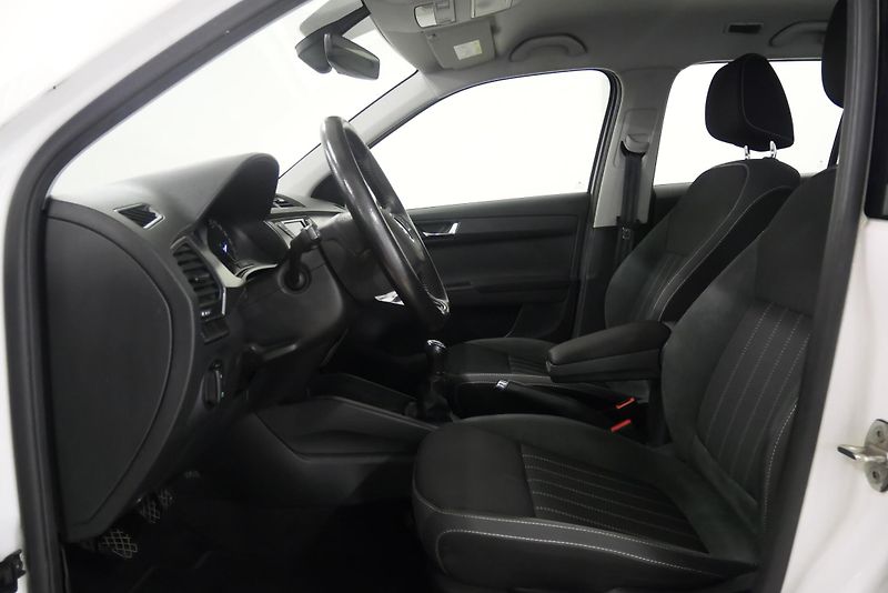 Škoda Fabia - fotka 11 z 28
