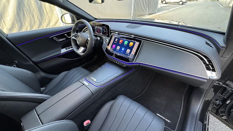 Mercedes-Benz Třídy E (2025) E300de 4MATIC AMG,DIGI LIGHT - fotka 26 z 27