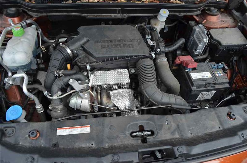 Suzuki SX4 (2023) 1,4 BOOSTERJET - fotka 12 z 21