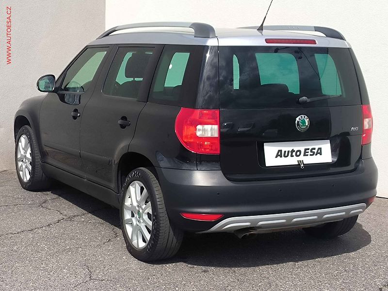 Škoda Yeti (2012) 1.2 TSi, Ambition, +kola - fotka 6 z 17