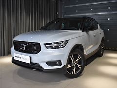Volvo XC40 2,0 B4 R-desing bezklíč,adapt - fotografie inzerátu
