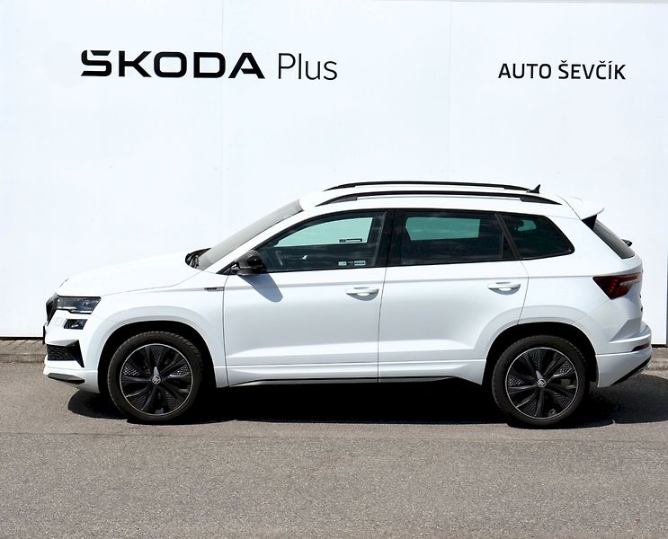 Škoda Karoq (2023) 1.5 TSI 110 KW SPORT LINE - fotka 3 z 25