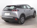 Peugeot 2008 (2023) Active Pack 50 kWh, SoH 98% - náhled 4