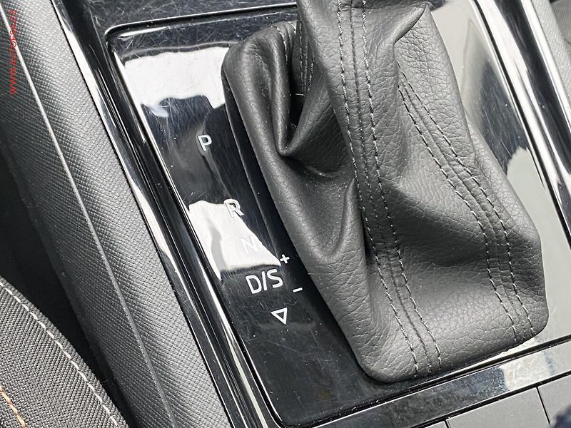 Škoda Scala (2020) 1.6 TDi, Ambition, DSG - fotka 14 z 16