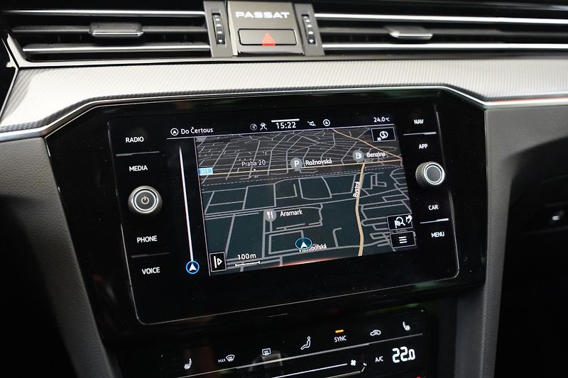 Volkswagen Passat - fotka 19 z 27