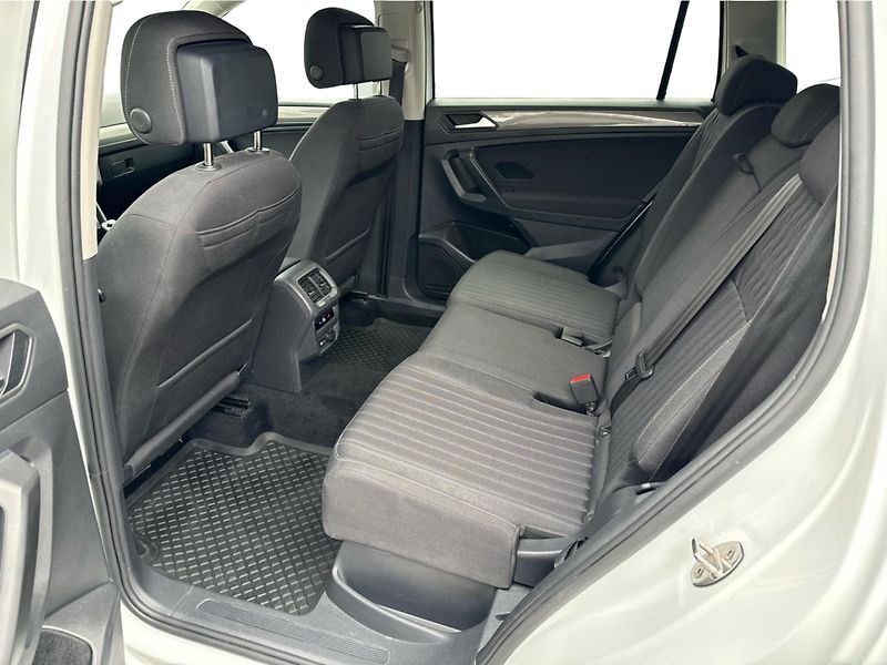 Volkswagen Tiguan Allspace Life 2.0 TDI 110 kW - fotka 12 z 21