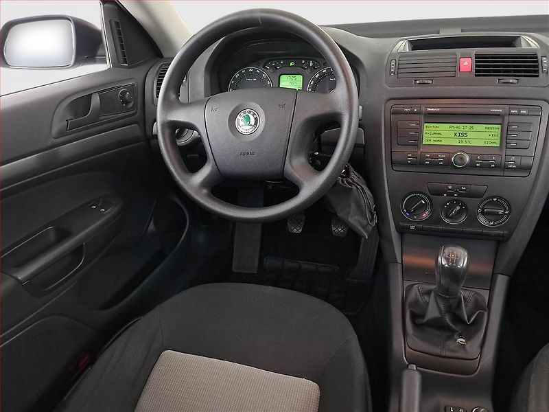 Škoda Octavia (2007) 1.9 TDI, Serv.kniha - fotka 7 z 16