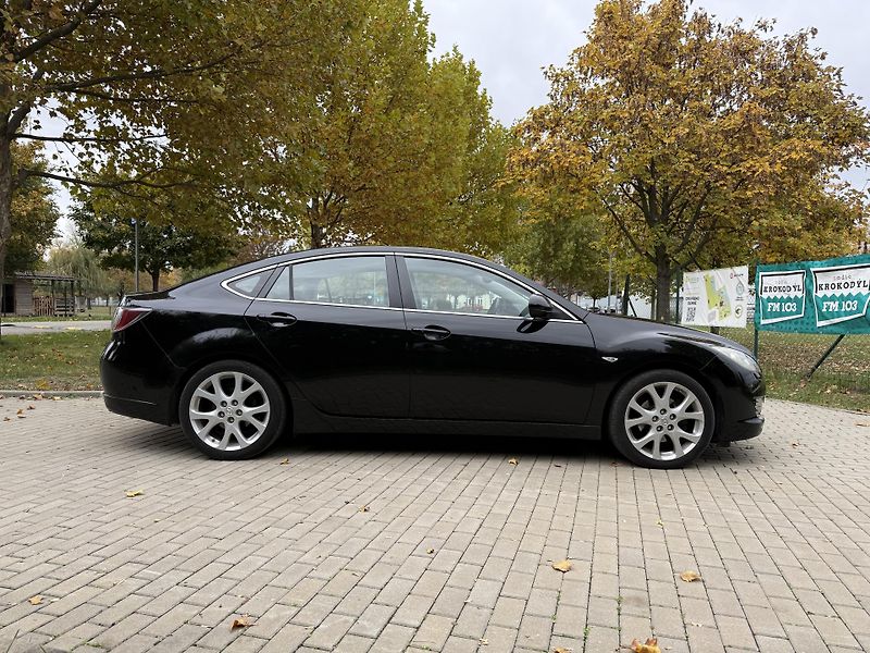 Mazda 6 2.5 Top Sport - fotka 13 z 34