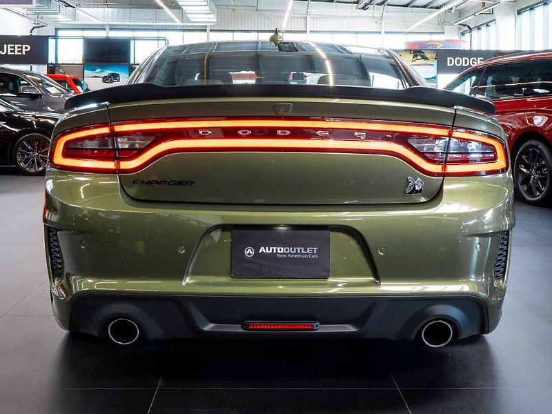 Dodge Charger (2023) 6.4 Scat Pack Wide Swinger - fotka 4 z 36