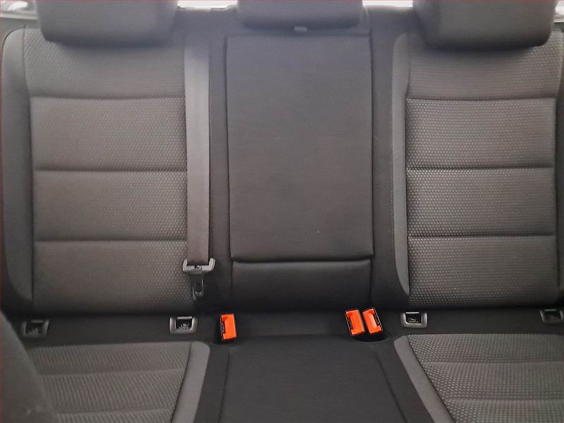 Volkswagen Golf (2009) 1.4 TSI, Tempomat - fotka 10 z 15