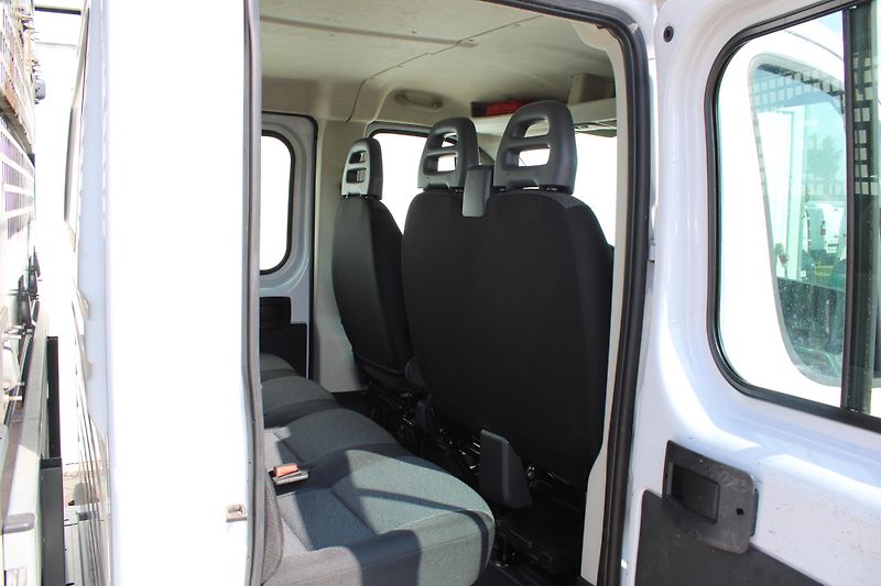Fiat Ducato 2,3 JTD Maxi 7Míst+klima+webas - fotka 11 z 24