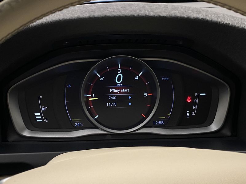 Volvo S60 D4 SUMMUM AUT - fotka 34 z 45