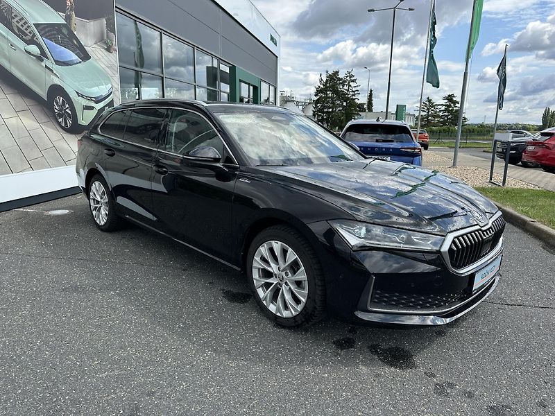 Škoda Superb Laurin a Klement - fotka 3 z 17