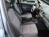 Škoda Octavia 1,6 MPi,75kW,NovéČR,tažné - náhled 13