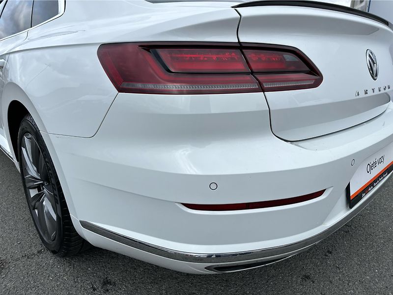 Volkswagen Arteon 2,0 BiTDi 176kW R-LINE 4x4 DSG - fotka 19 z 25