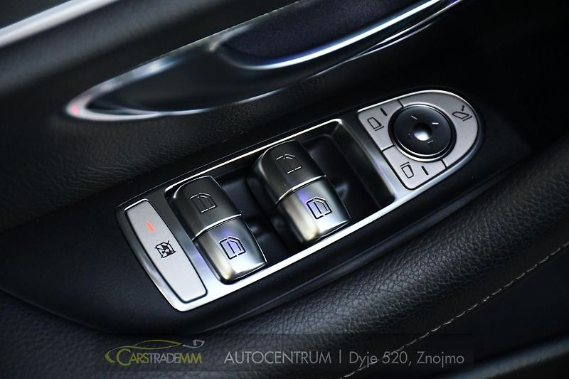 Mercedes-Benz Třídy E 250 - fotka 23 z 53