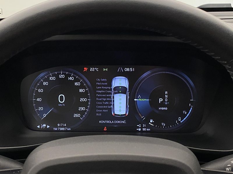 Volvo XC40 T5 RECHARGE INSCRIPTION AUT - fotka 27 z 50