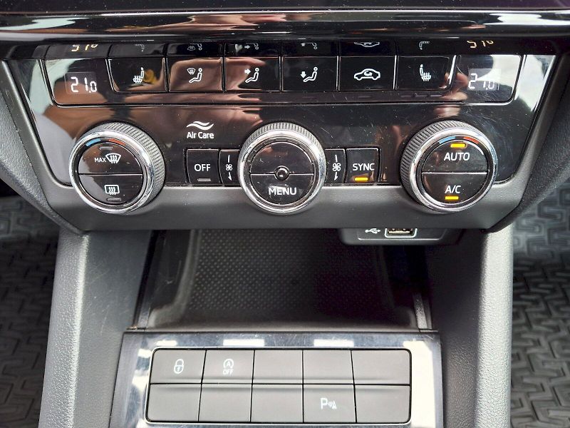 Škoda Octavia (2020) Combi Style DSG 2,0TDi 110kW - fotka 29 z 34