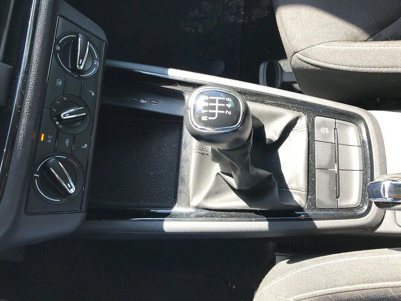 Škoda Scala (2022) 1.0 TSI / 81 kW / 6MP / Ambiti - fotka 19 z 24