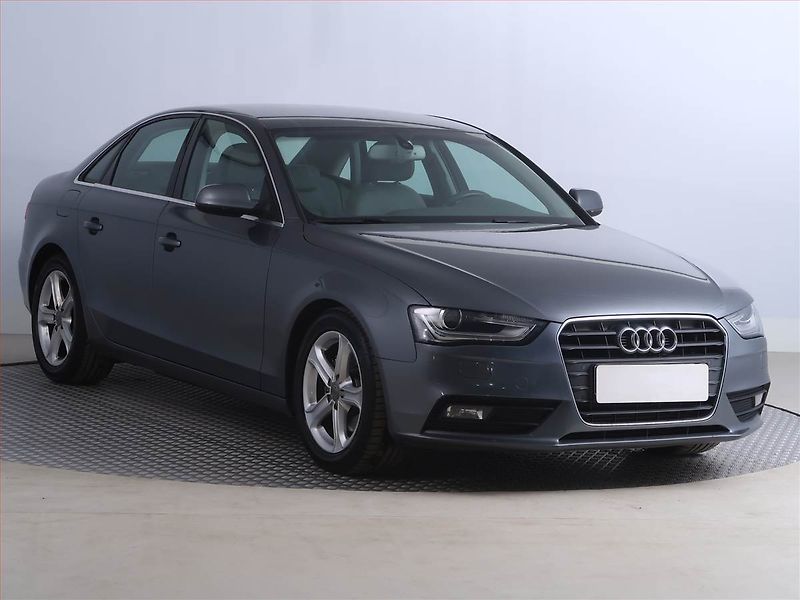 Audi A4 (2013) 2.0 TDI, Bi-Xenony, Tempomat - fotografie inzerátu