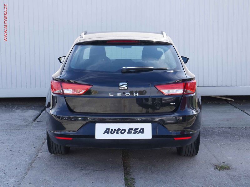 Seat Leon (2014) 1.6 TDi, ČR, STK6/28 - fotka 5 z 14
