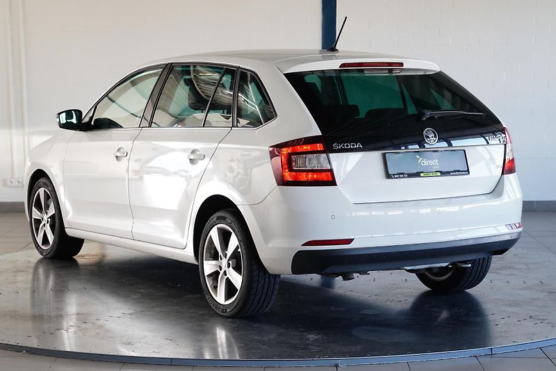 Škoda Rapid - fotka 4 z 6