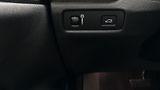 Volvo V60 (2018) D4 MOMENTUM + EL. TAŽNÉ - náhled 20