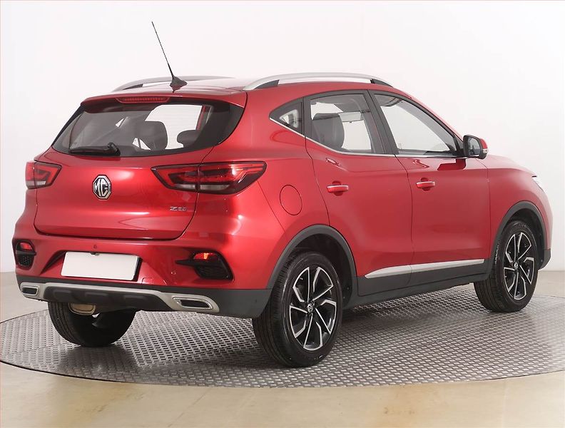 MG ZS (2025) 1.5, Serv.kniha, Kůže, Navi - fotka 5 z 20