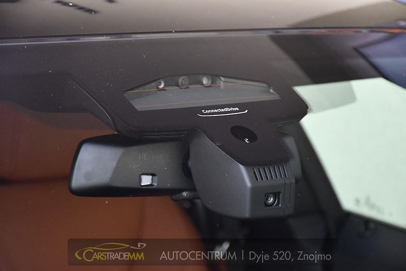 BMW Řada 4 420d xDrive M-SPORT ČR 1.MAJ - fotka 55 z 59