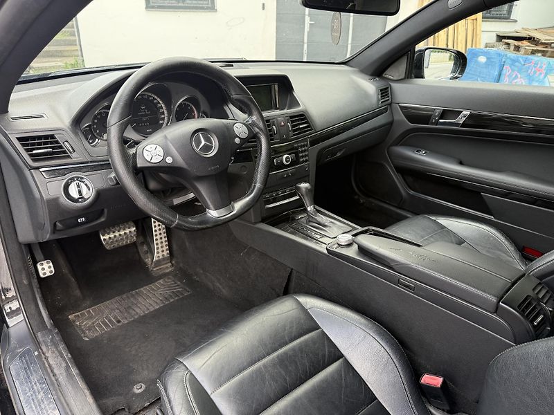 Mercedes-Benz Třídy E E 350  - fotka 9 z 20