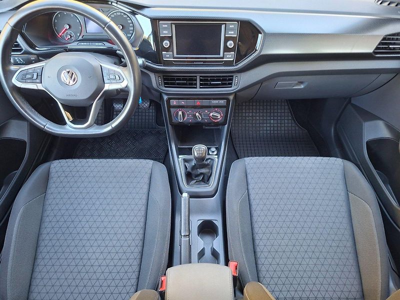 Volkswagen T-Cross (2019) 1.0TSI 70kW MAN -1.MAJITEL - fotka 11 z 34