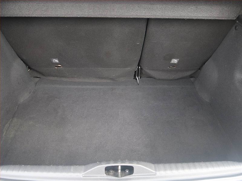 Citroën C3 (2017) 1.2 PureTech, Serv.kniha - fotka 13 z 16