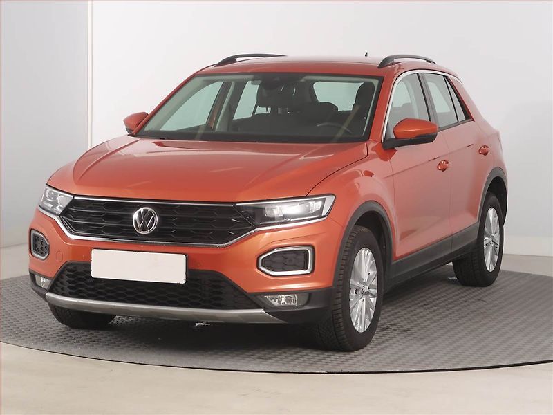 Volkswagen T-Roc (2020) 2.0 TDI 4Motion - fotka 2 z 15