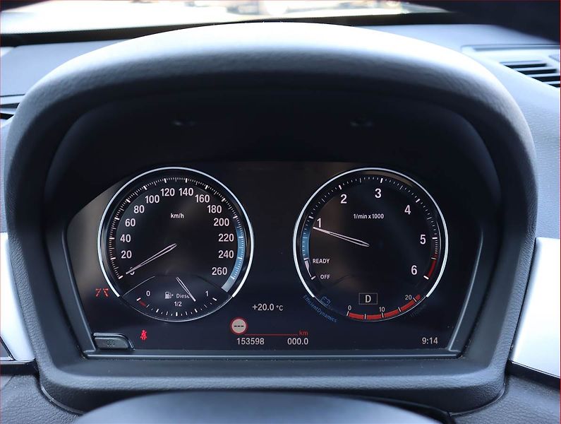 BMW X1 (2022) sDrive18d - fotka 11 z 21