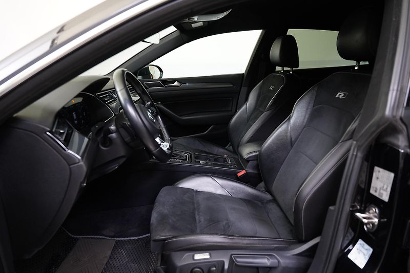 Volkswagen Arteon - fotka 11 z 26